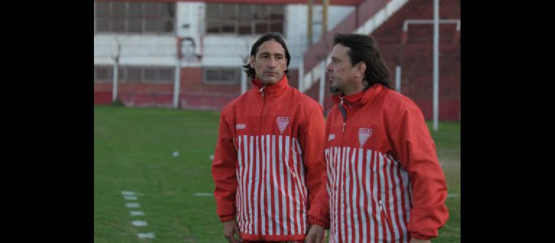 Lobos- ldquoDel nuevo teacutecnico se ocupa el presidenterdquo