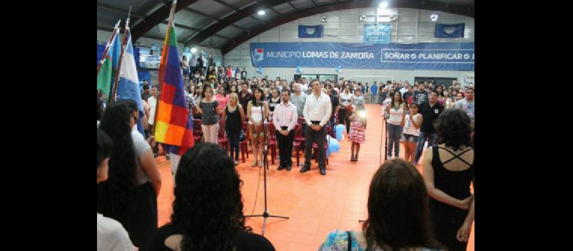 Nuevos egresados de oficios en Lomas