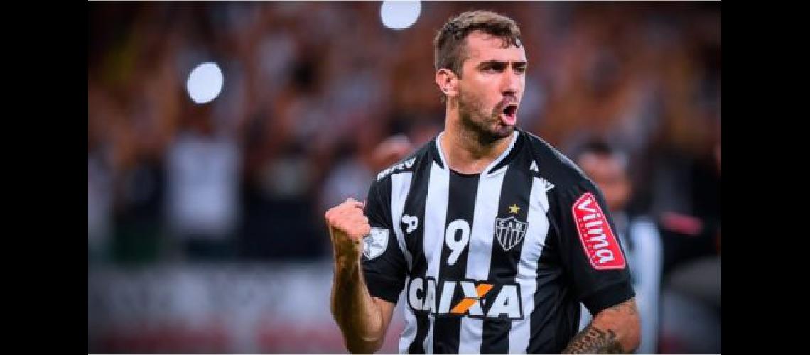 La posible llegada de Lucas Pratto a River se definiraacute en los primeros diacuteas enero