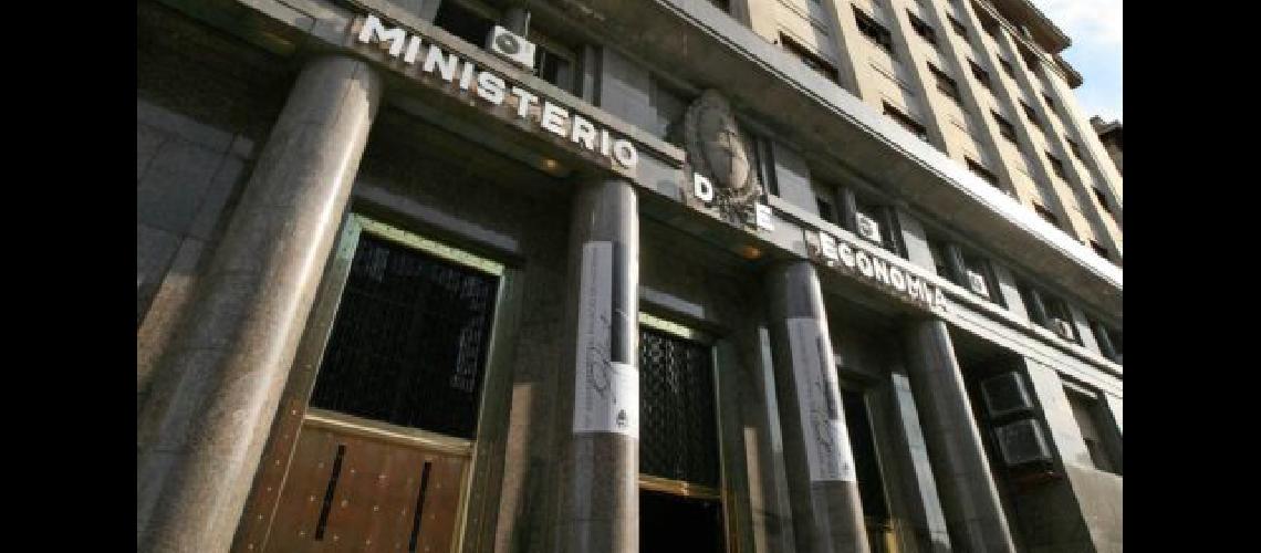 El Gobierno vuelve a salir a los mercados