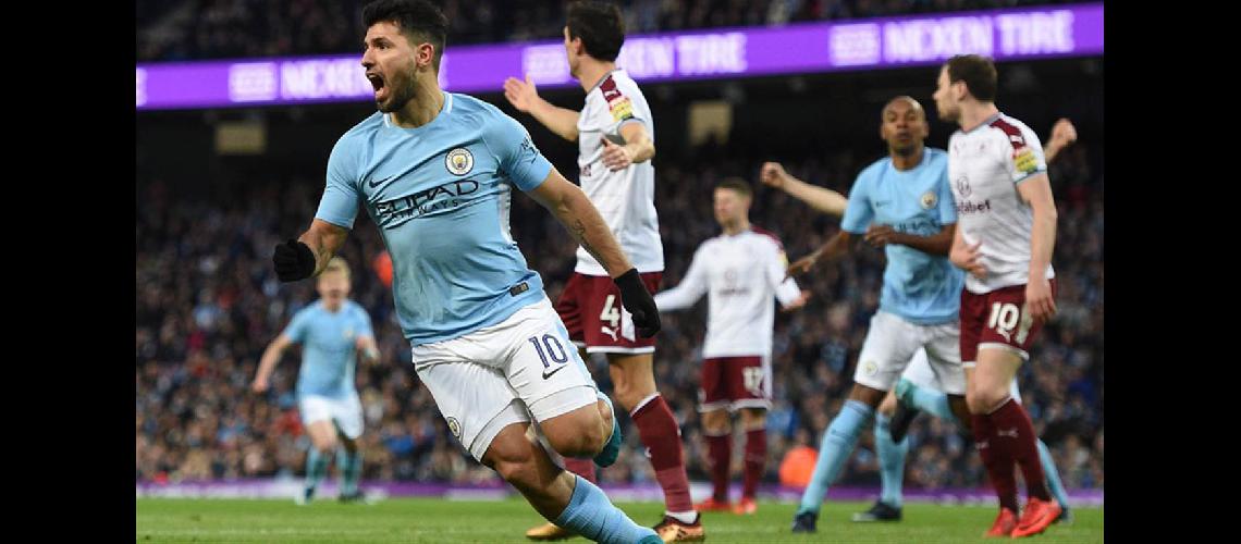 Sergio Aguumlero sigue de racha en el Manchester City