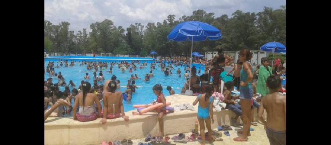 Continuacutea la inscripcioacuten a la Colonia de Verano en el Parque de Albertina