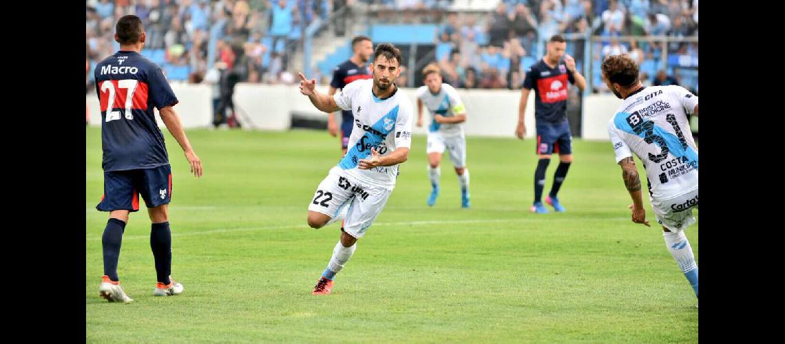 Temperley comienza el operativo salvacioacuten en Tucumaacuten