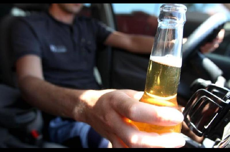 El 75-en-porciento- de los bonaerenses quiere alcohol cero para quienes manejan