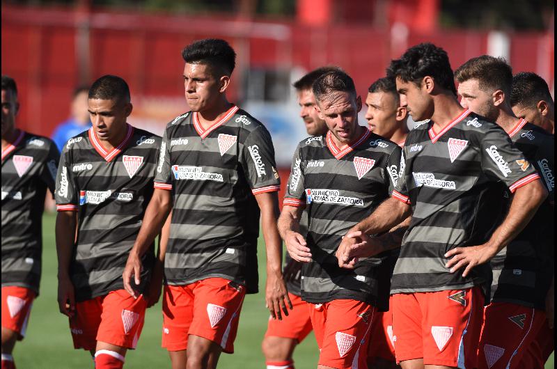 Los Andes juega en Tucumaacuten por el pase a la Copa Argentina