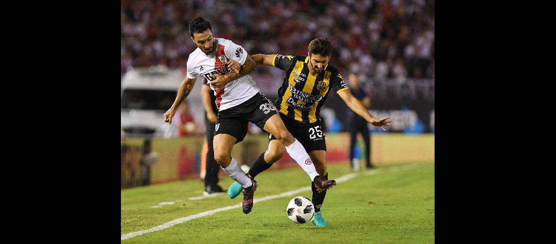 Scocco iluminoacute el triunfo de River