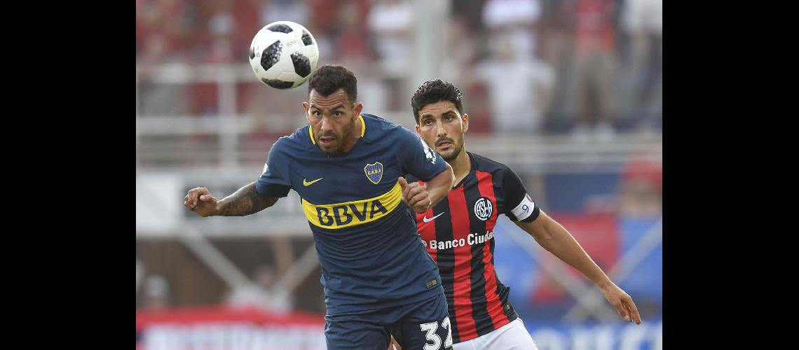 Boca mantuvo la distancia con el empate ante San Lorenzo