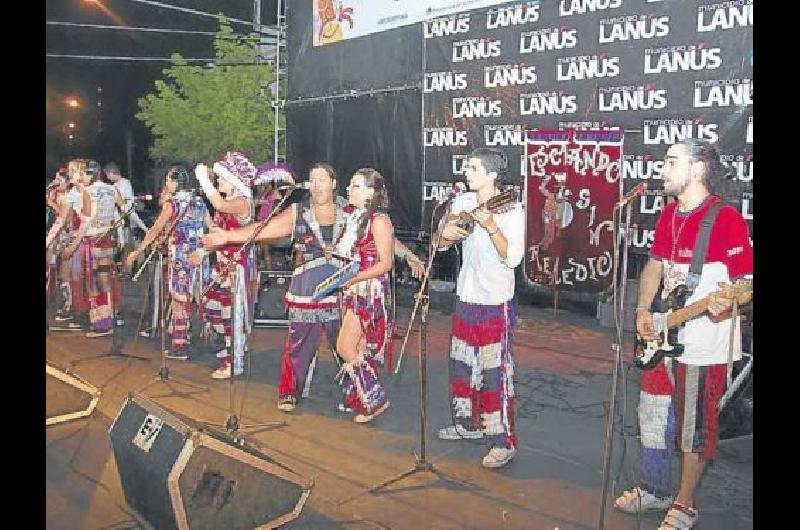 Lanuacutes organiza su Carnaval