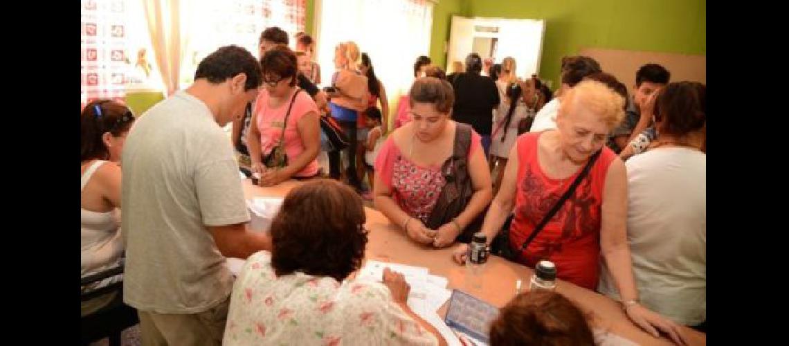 Echeverriacutea- Maacutes de 5 mil personas ya se inscribieron en la Escuela de Artes y Oficios