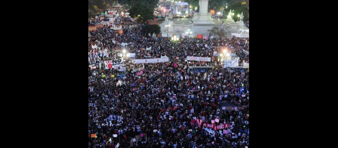 Paro Internacional de Mujeres- daraacuten asueto a las trabajadoras del Municipio
