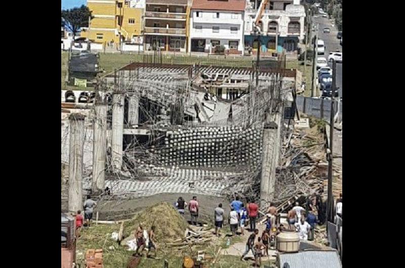 Santa Teresita- cinco muertos por un derrumbe