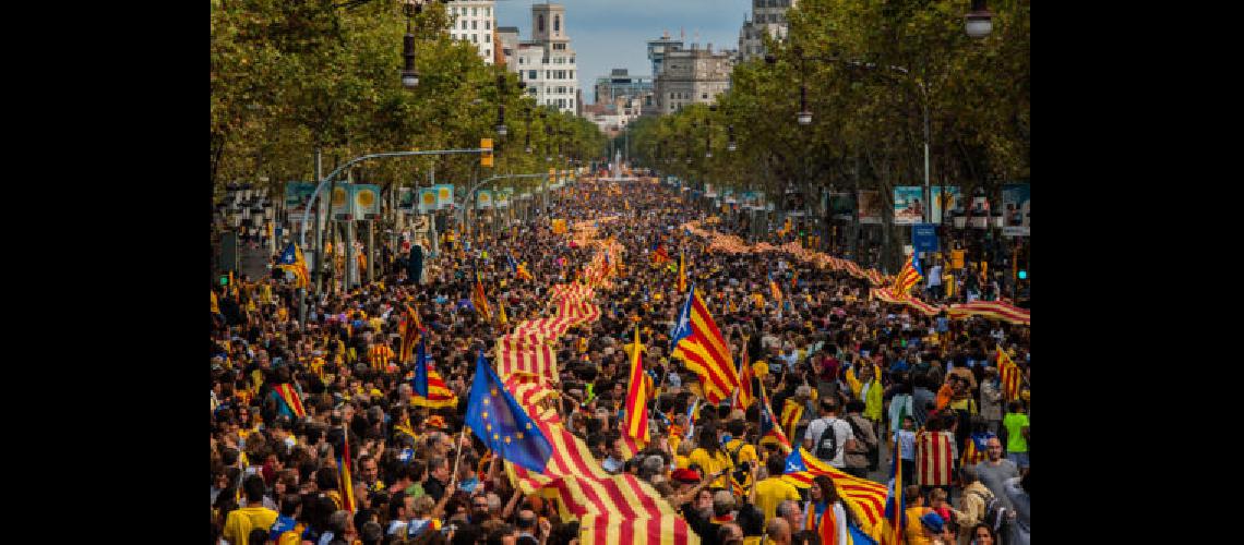 La independencia de Cataluntildea paralizada