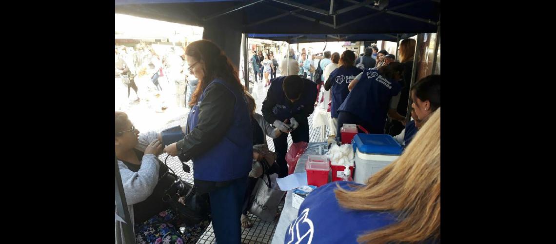 Salud- miles de vecinos de Lomas se atendieron en la nueva posta