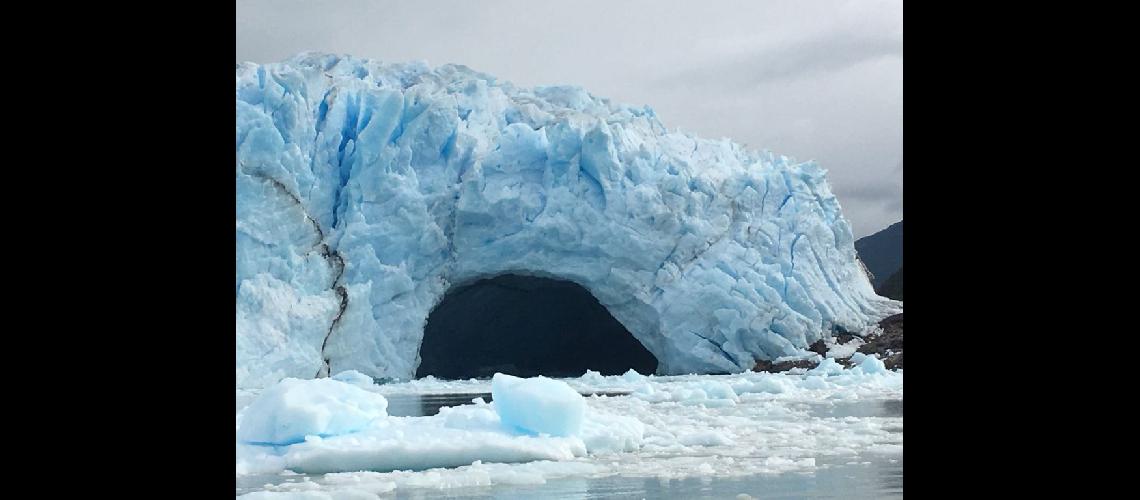 Glaciar Perito Moreno- se espera un nuevo desprendimiento