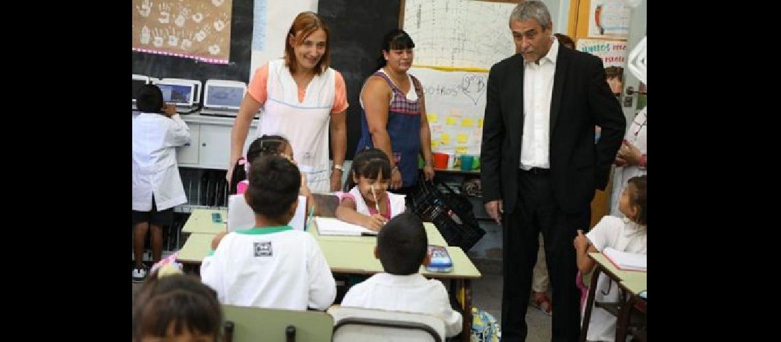 Inauguraron obras en cinco escuelas de Avellaneda
