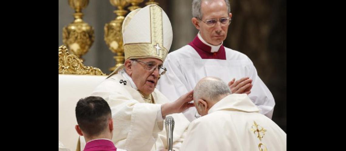 El Papa dejoacute una sugestiva frase sobre el embarazo adolescente