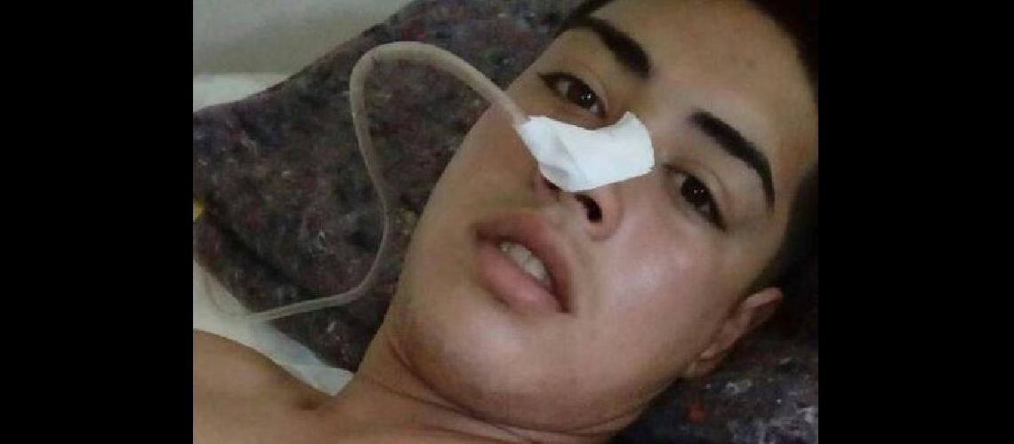 Lomas- quiso esquivar un control y lo baleoacute la Gendarmeriacutea