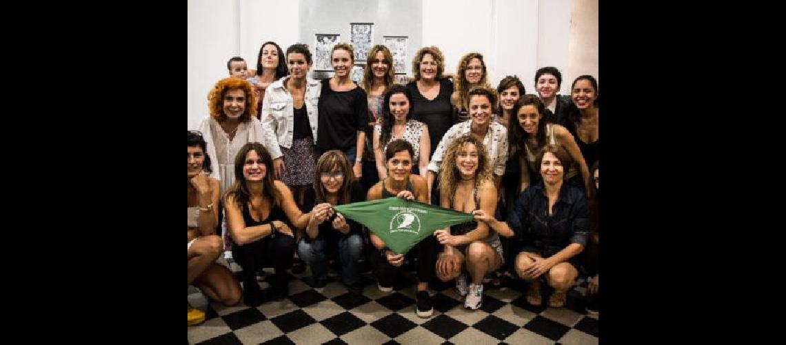 El proyecto por el aborto legal sumoacute el apoyo de actrices argentinas