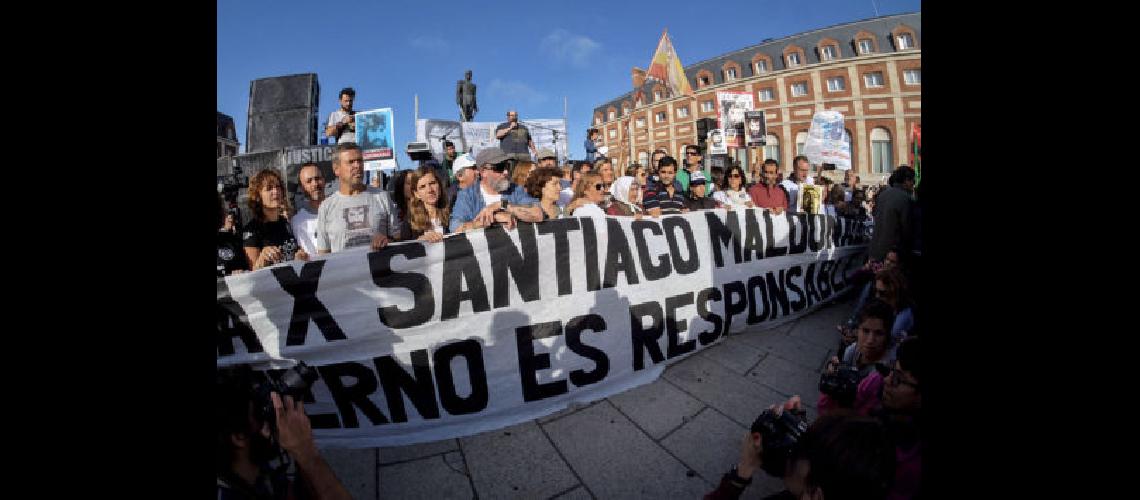 En Mar del Plata reclamaron justicia por Santiago Maldonado