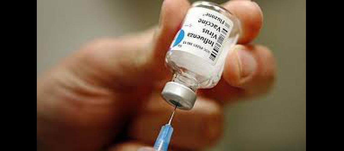 Vacunacioacuten contra la gripe en Ezeiza