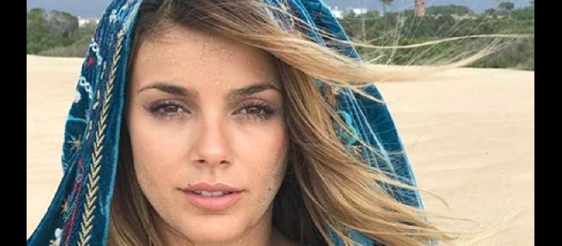 iquestSigue los pasos de Lali