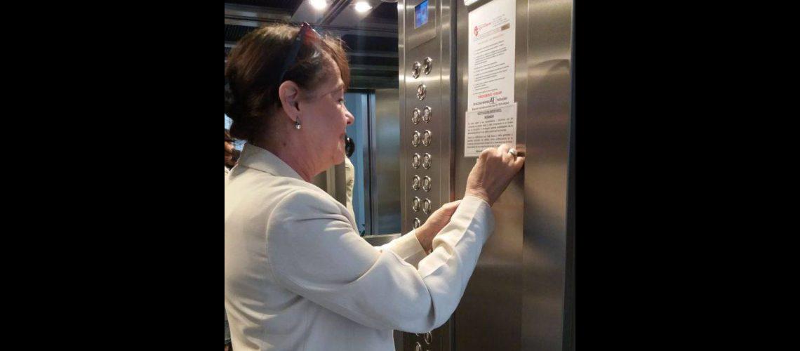 Controlan el estado de los ascensores en edificios y empresas de Lomas