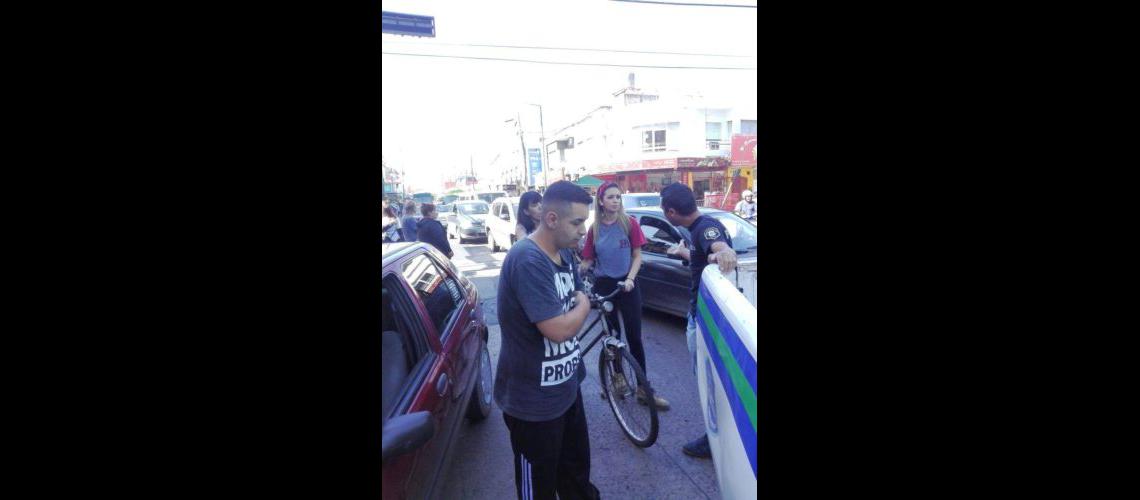 Lomas- quedoacute detenido por tocarle la cola a una chica