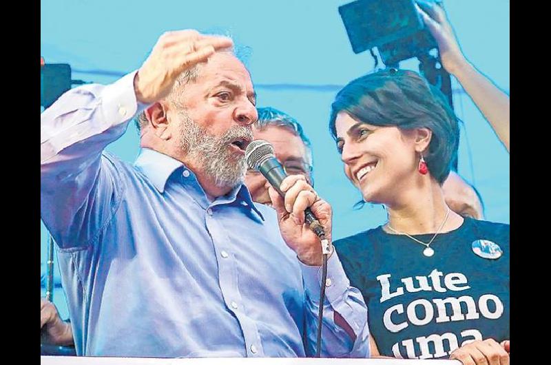 iquestVuelve Lula
