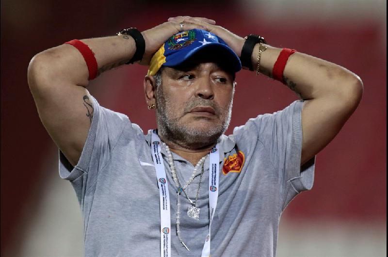 Maradona dejoacute Al Fujairah