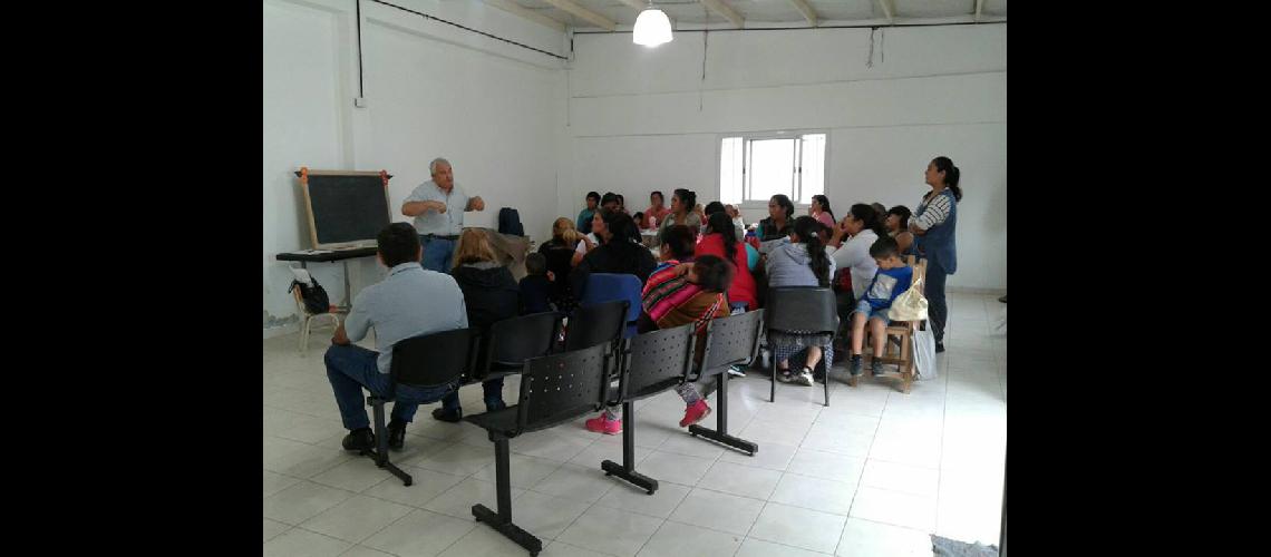 Ensentildean a crear una huerta orgaacutenica