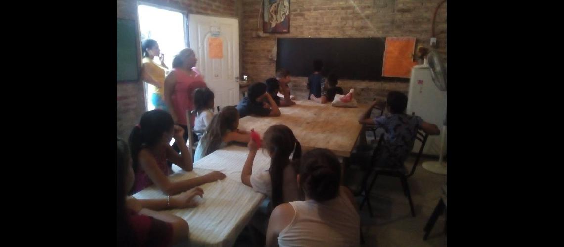Promueven haacutebitos amigables con el ambiente