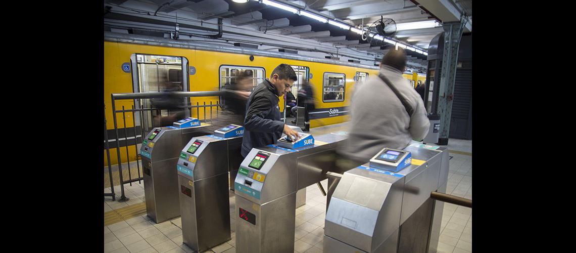 Se suspendioacute el aumento del subte