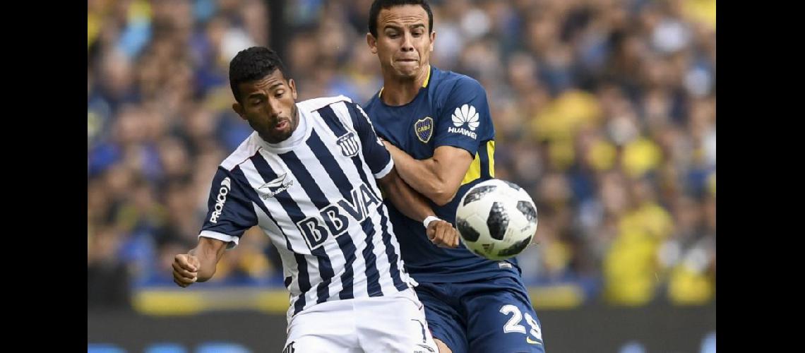 En Coacuterdoba Boca festeja el tiacutetulo ante Talleres