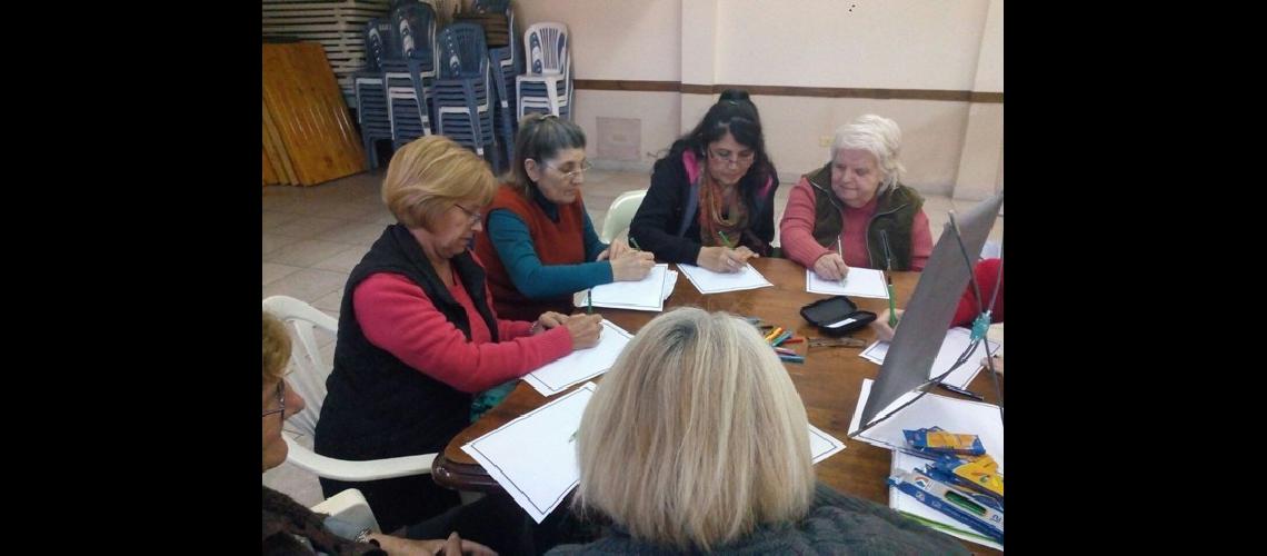 Educacioacuten- inscriben a maacutes talleres gratuitos en Lomas