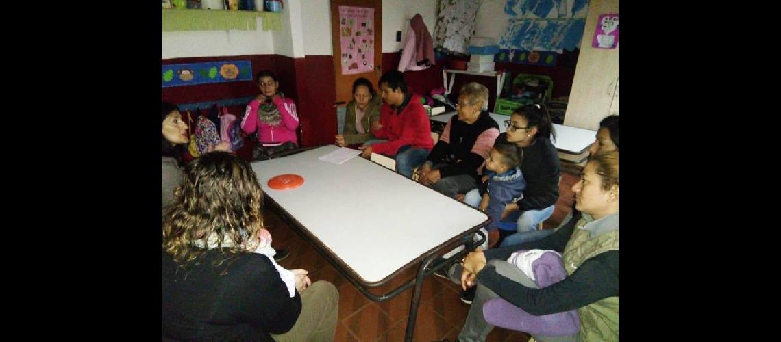 Taller de Juego y Lenguaje en el Jardiacuten Nordm13