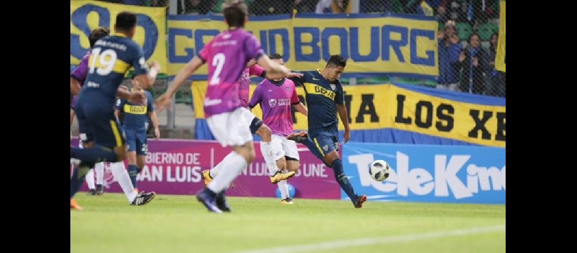 Boca se exhibioacute en San Luis