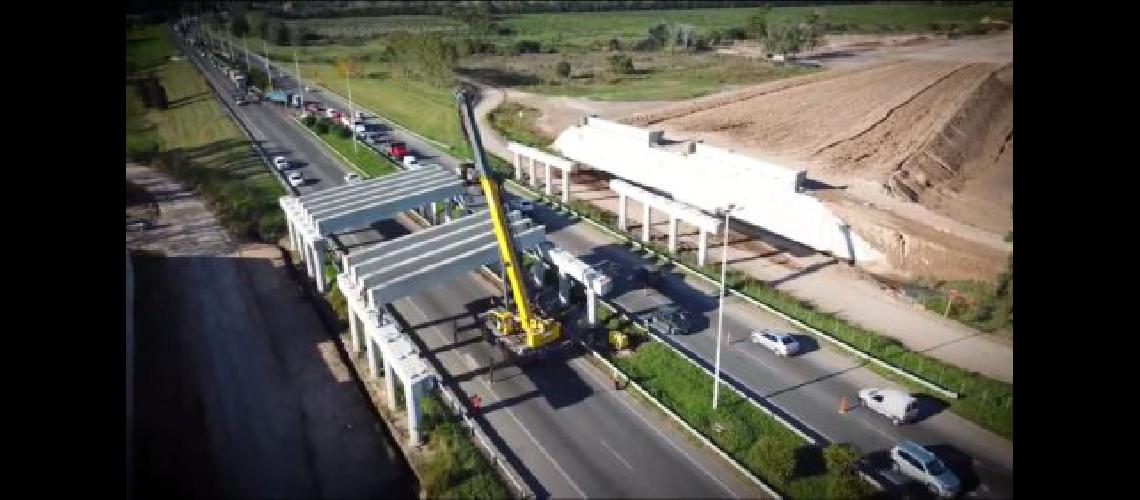 Construyen un anillo de circunvalacioacuten sobre la Autopista Ezeiza-Cantildeuelas