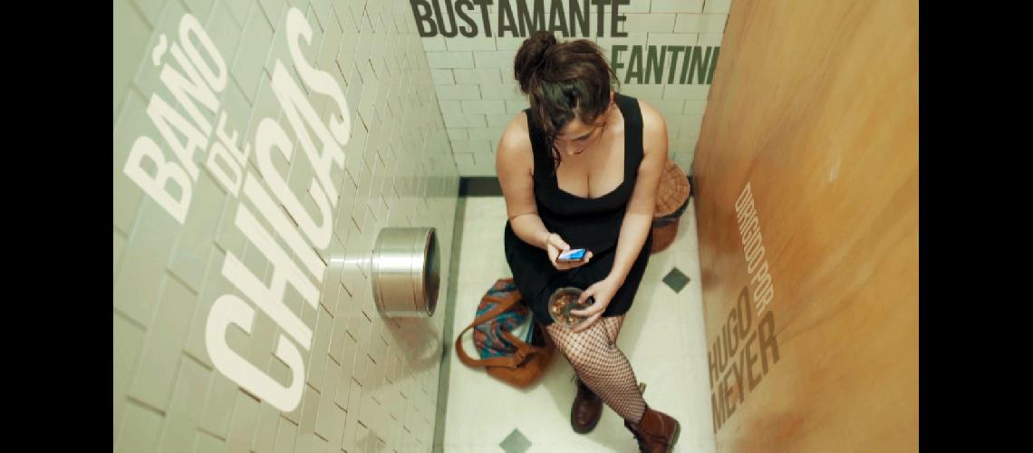 ldquoBantildeo de chicasrdquo  un lugar de secretos  y de confesiones