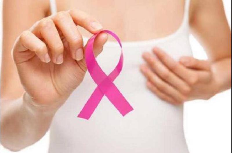 El 70-en-porciento- de los pacientes con caacutencer de mama comuacuten puede evitar la quimioterapia