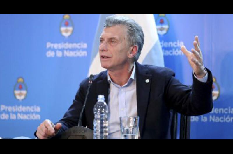 Maacutes del 60-en-porciento- considera injusta la suba de tarifas y desaprueba veto de Macri