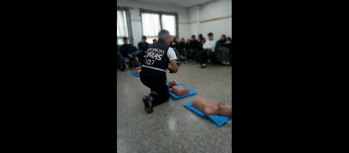 Invitan a vecinos y docentes de Lomas a un curso gratuito de RCP