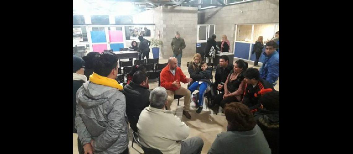 Lomas- gestionan mejoras para entidades vecinales