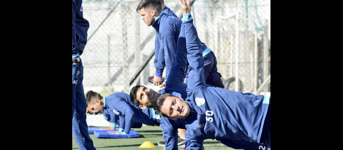 Con caras nuevas comenzoacute la pretemporada del Celeste