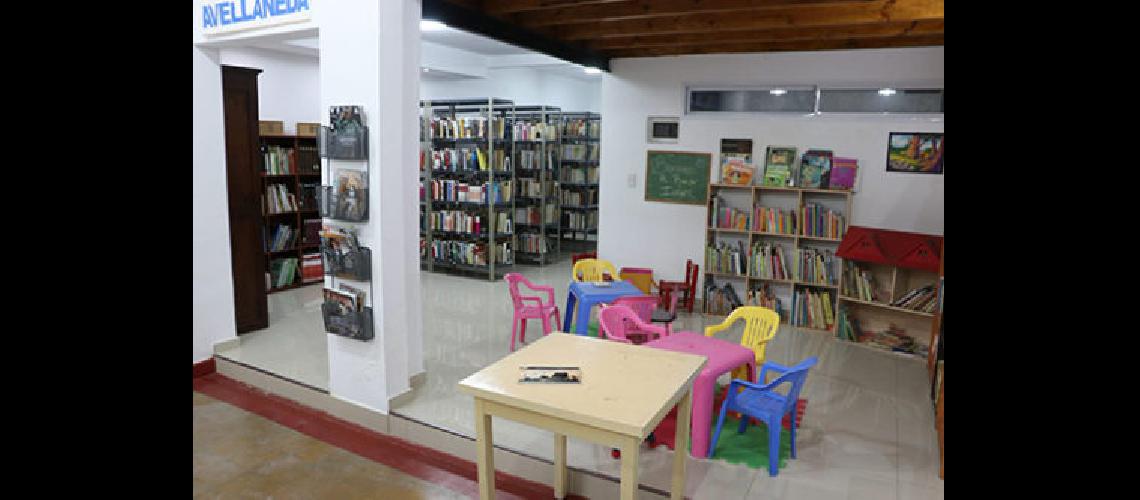 Se inauguraron las obras en la biblioteca Nicolaacutes Avellaneda