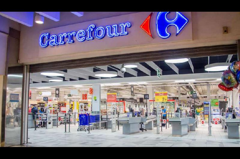 Carrefour- cierres y cientos de despidos