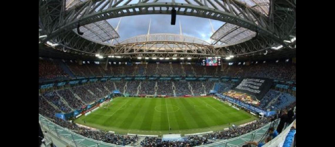 Argentina y Nigeria juegan en el estadio maacutes caro del mundo