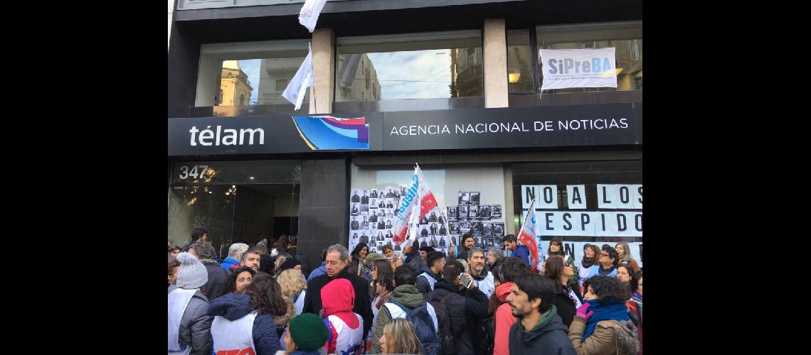 Despidos en Teacutelam- preocupacioacuten desde la Iglesia