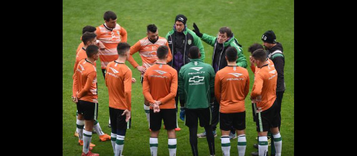 Banfield- saldo positivo ante Cerro Portentildeo