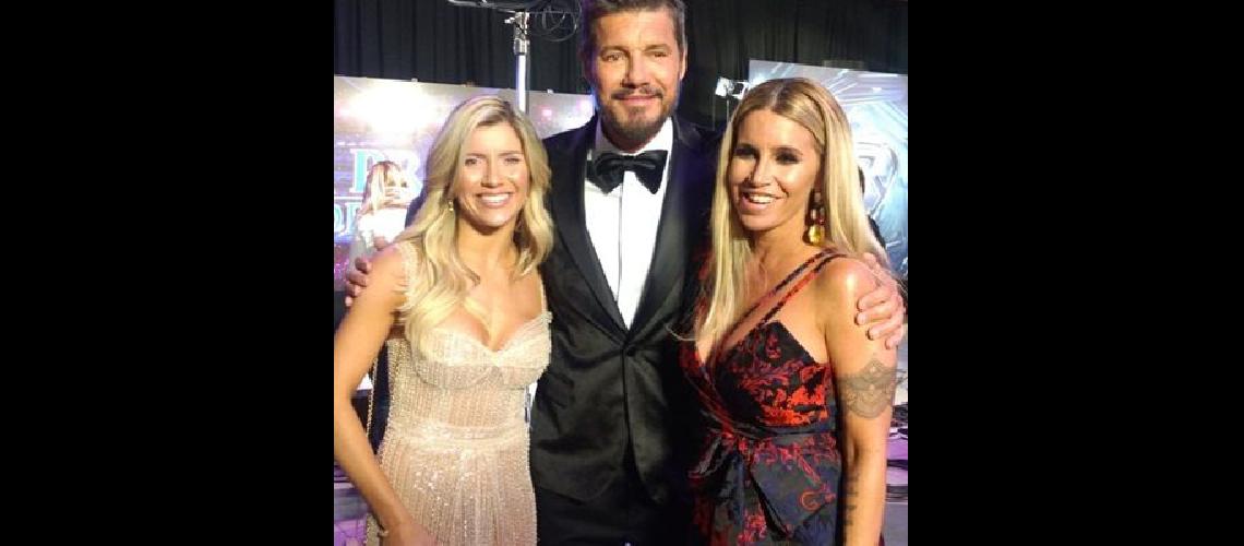 Tinelli posoacute para las fotos