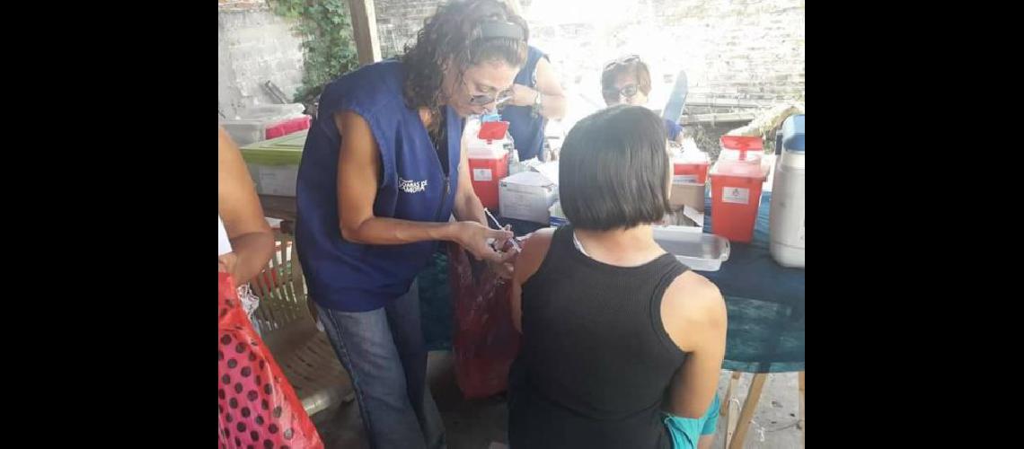 Temperley- el Dispensario tambieacuten vacunaraacute los saacutebados